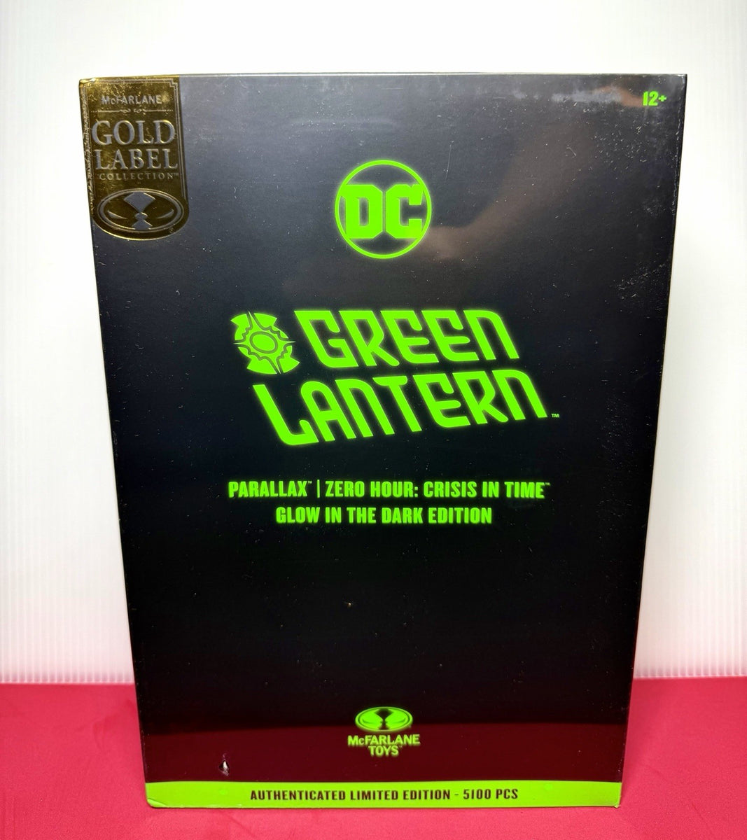 2024 McFarlane Gold Label - GREEN LANTERN PARALLAX Glow in Dark