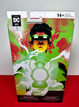 Load image into Gallery viewer, 2024 McFarlane Toys Digital DC Direct - CLASSIC GREEN LANTERN Action Figure