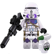 Load image into Gallery viewer, Star Wars Minifigures: Soldiers &amp; Troopers