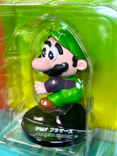Load image into Gallery viewer, 2015 Ultra Detail Figure Series 2 - LUIGI Figure (No. 199, Super Mario Bros.)