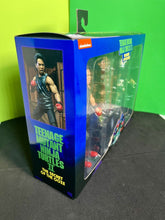 Load image into Gallery viewer, NECA TMNT II: The Secret of the Ooze - Keno (Foot Training) &amp; Foot Soldier - DMG
