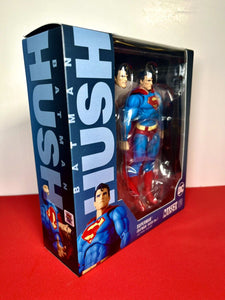 Medicom Toy Mafex- SUPERMAN Action Figure (Batman: HUSH Ver No.117)