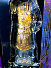 Load image into Gallery viewer, 2018 Hot Toys Avengers: Infinity War- INFINITY GAUNTLET 1/4 Scale - LED Light Up