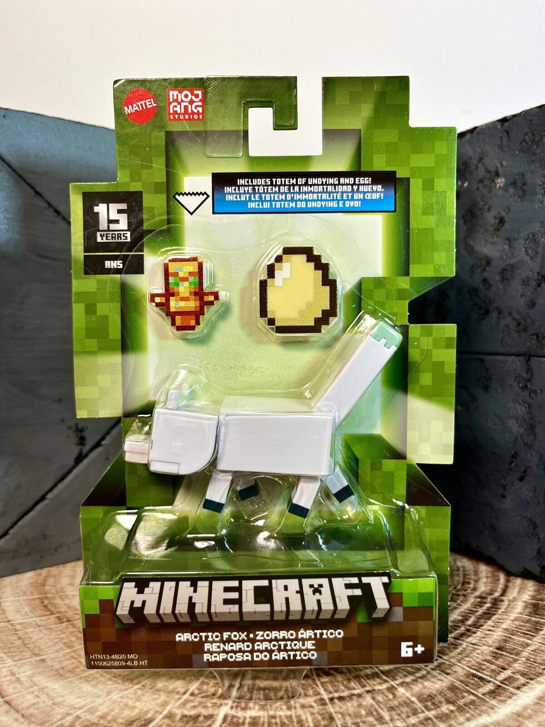 2024 Minecraft 15th Anniversary Action Figure: ARCTIC FOX (w/ Totem of Undying)