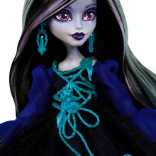 Load image into Gallery viewer, 2024 Mattel Creations Monster High Designer Series - LEONORE LOOMINGTON Doll