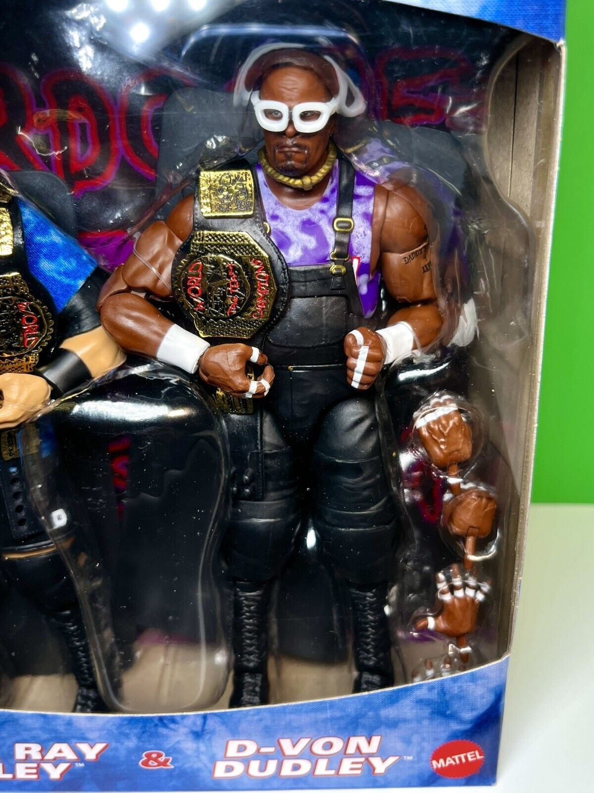 WWE Battlepack Series 41 The Dudley Boyz Bubba Ray Dudley And D-Von Dudley 2 Wrestling Action Figure Set - Damaged Packaging – Phillips Toys