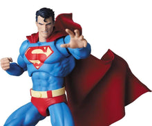 Load image into Gallery viewer, Medicom Toy Mafex- SUPERMAN Action Figure (Batman: HUSH Ver No.117)