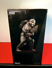 Load image into Gallery viewer, 2022 Kotobukiya Star Wars - Wrecker (The Bad Batch) 1/7 Scale Model Kit Figure