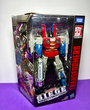 Load image into Gallery viewer, 2018 Hasbro Transformers Toys Generations War for Cybertron Trilogy: STARSCREAM