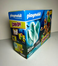Load image into Gallery viewer, 2020 Playmobil SCOOBY-DOO! Scooby and Shaggy with Glow-in-Dark Ghost (#70287)