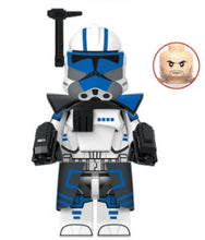 Load image into Gallery viewer, Star Wars Minifigures: Soldiers &amp; Troopers