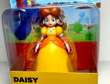 Load image into Gallery viewer, 2022 JAKKS Pacific World of Nintendo Mini 2.5" Action Figure: PRINCESS DAISY