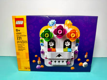Load image into Gallery viewer, 2025 LEGO #40811 - Altar of the Dead (Dia de Muertos / Day of the Dead, 231pcs)