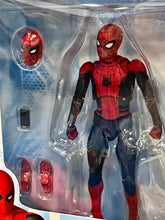 Load image into Gallery viewer, Medicom Toy Mafex- Spider-Man: Far From Home- SPIDER-MAN (Upgraded Suit) No. 113