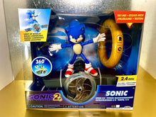 Load image into Gallery viewer, 2022 JAKKS Sonic the Hedgehog 2 (Movie) - Sonic Speed RC Toy (Lights up!)