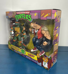 2021 Playmates Toys- Teenage Mutant Ninja Turtles 2 Pack - Michelangelo vs Bebop