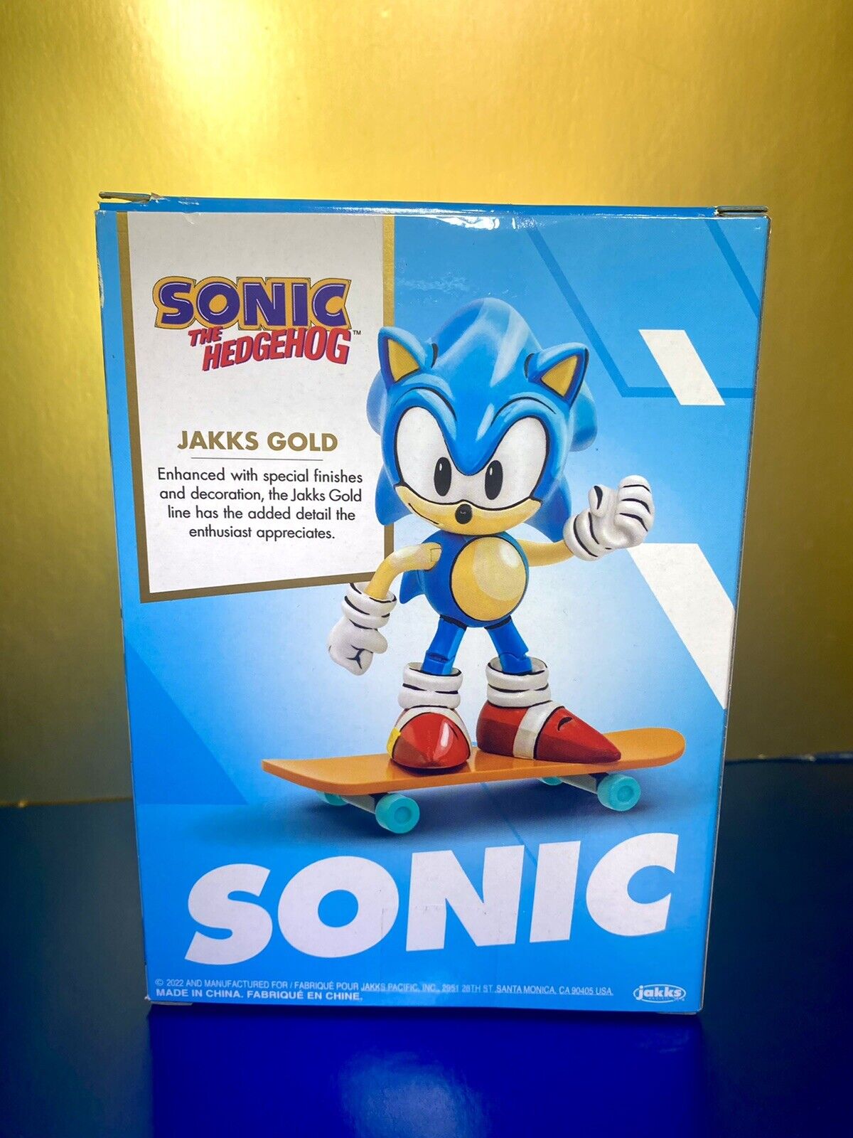 2022 JAKKS Gold Sonic the Hedgehog Action Figure - CLASSIC SONIC with  Skateboard