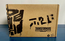 Load image into Gallery viewer, 2021 Hasbro Transformers Generations - War for Cybertron: G2 RAMJET (Exclusive)