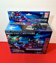 Load image into Gallery viewer, 2022 Transformers Legacy Velocitron Speedia 500 Collection - UNIVERSE SCOURGE