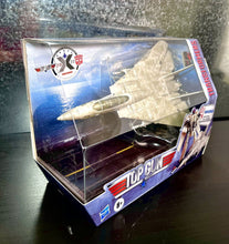 Load image into Gallery viewer, 2022 Hasbro - Transformers Collaborative: Top Gun Mash-Up MAVERICK Action Figure