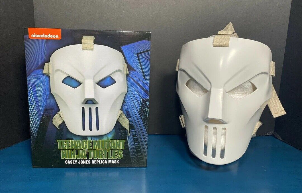 2023 NECA - Teenage Mutant Ninja Turtles (1990 Movie) Casey Jones Replica Mask