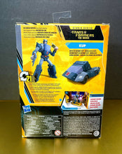 Load image into Gallery viewer, 2022 Hasbro Transformers Studio Series- Buzzworthy Bumblebee - KUP Action Figure
