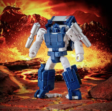 Load image into Gallery viewer, 2021 Hasbro Transformers Kingdom War for Cybertron Trilogy Figure: AUTOBOT PIPES