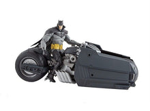 Load image into Gallery viewer, 2022 McFarlane DC Multiverse - Batman: White Knight Vehicle- BATCYCLE