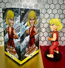 Load image into Gallery viewer, Icon Heroes Capcom - Street Fighter - KEN 8in BobbleHead