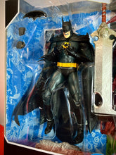 Load image into Gallery viewer, 2023 McFarlane DC Multiverse - BATMAN &amp; SPAWN 2-Pack (Comics by Todd McFarlane)