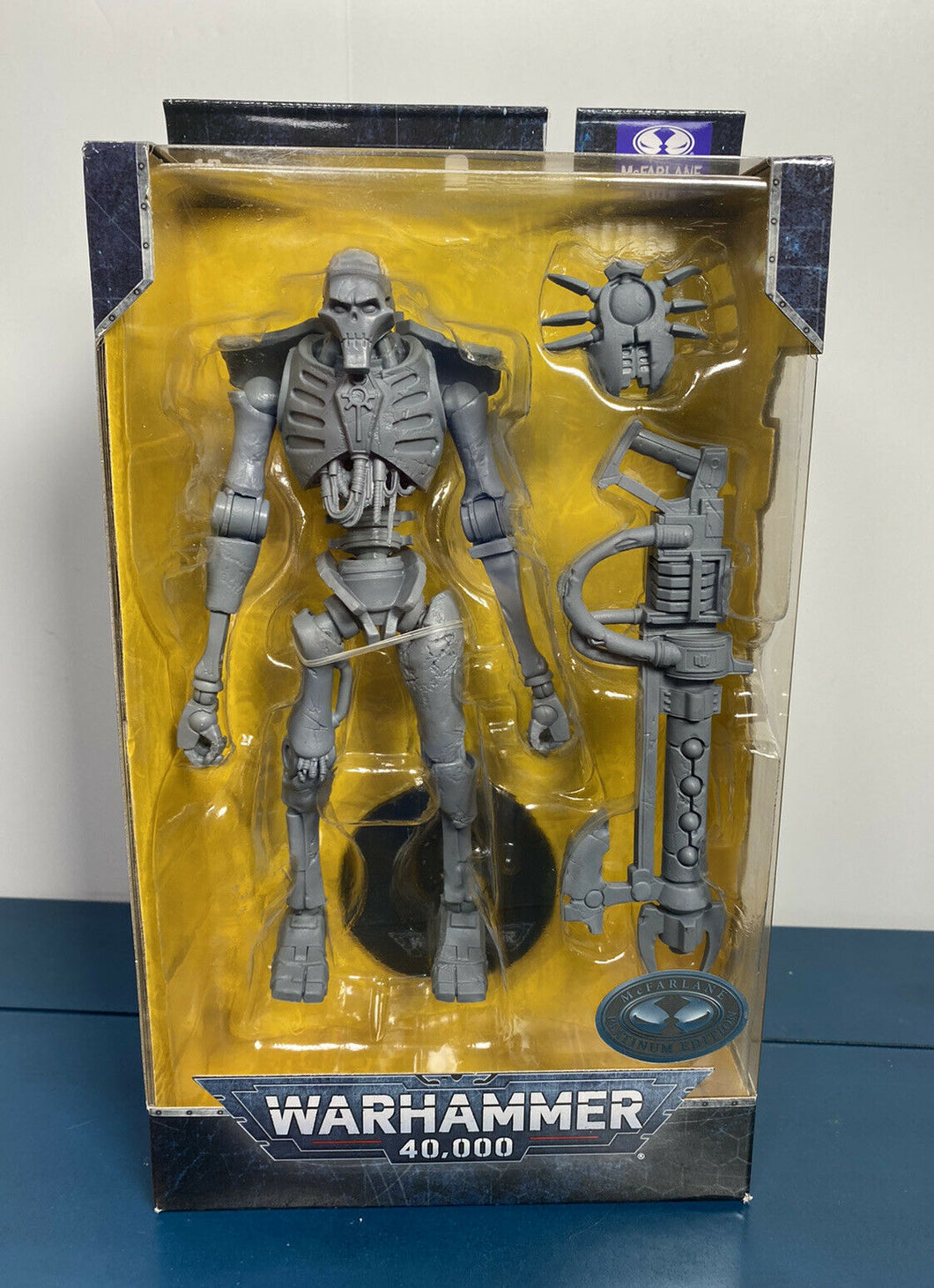 2021 McFarlane Toys Platinum Edition Warhammer 40,000 Figure: NECRON WARRIOR