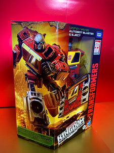 2022 Hasbro - Transformers Kingdom: War for Cybertron Trilogy: BLASTER & EJECT