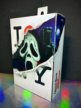 Load image into Gallery viewer, 2023 NECA Scream - NYCC Exclusive - Ghostface Takes Manhattan - GHOSTFACE Figure