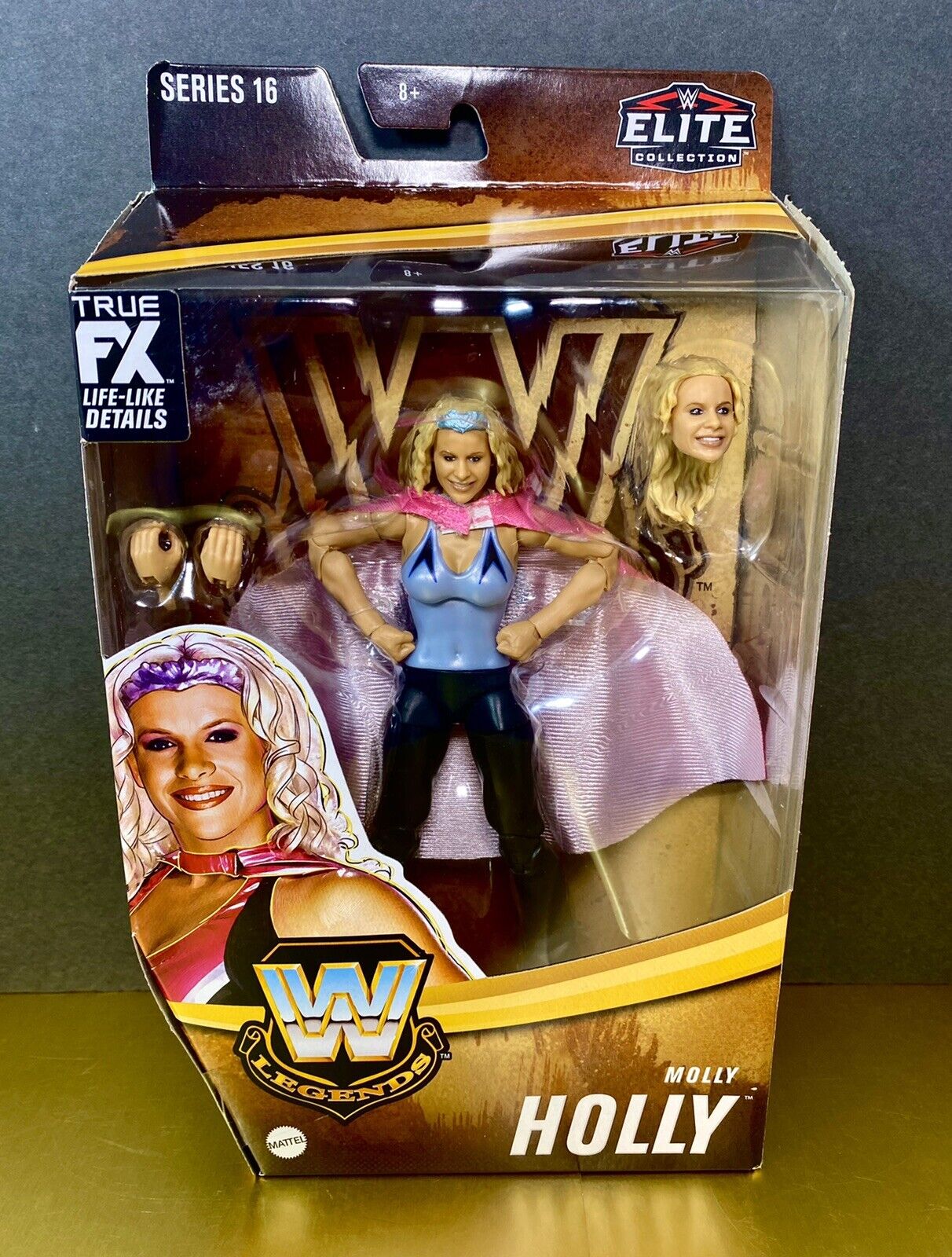 2022 WWE Elite Collection Legends Series 16 Action Figure: MOLLY