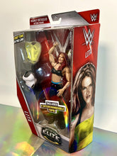 Load image into Gallery viewer, 2015 WWE Elite Collection Flashback Series 41 Figure: LITA (1st Time in Line)