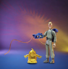 Load image into Gallery viewer, 2020 The Real Ghostbusters Hasbro Kenner: Egon Spangler and Gulper Ghost Figures