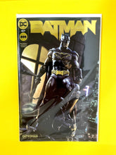 Load image into Gallery viewer, 2023 McFarlane Toys Store Exclusive- Batman #127 GOLD FOIL VARIANT Comic