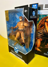 Load image into Gallery viewer, 2023 McFarlane Gold Label - DC Villains United - CATMAN Figure (Exclusive!)
