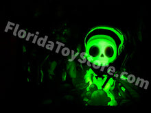 Load image into Gallery viewer, 2024 Masters of the Universe - Skeletor x VeeFriends Skilled Skeleton Exclusive!