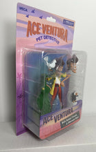 Load image into Gallery viewer, NECA Toony Classics: Ace Ventura w/ Animal Friends &amp; Alternate Head 6&quot; Figure