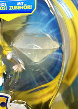 Load image into Gallery viewer, 2023 JAKKS Pacific Sonic the Hedgehog Figure: SUPER SILVER (w/ Chaos Emerald)
