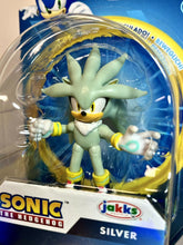 Load image into Gallery viewer, 2023 JAKKS Pacific - Sonic the Hedgehog 2.5” Action Figure: SILVER THE HEDGEHOG