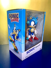 Load image into Gallery viewer, 2022 JAKKS Gold Sonic the Hedgehog Action Figure - CLASSIC SONIC with Skateboard