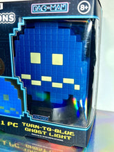 Load image into Gallery viewer, Paladone Icons Pac-Man 4in Lights Bundle - PAC-MAN, BLINKY, TURN-TO-BLUE GHOST
