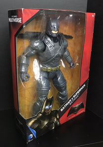 2015 Batman v Superman: Dawn of Justice Multiverse 12’ MovieMaster Batman Figure