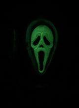 Load image into Gallery viewer, 2023 NECA Scream - NYCC Exclusive - Ghostface Takes Manhattan - GHOSTFACE Figure
