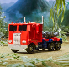 Load image into Gallery viewer, Transformers Rise of the Beasts - Optimus Prime, Starscream, &amp; Bumblebee 3-Pack!
