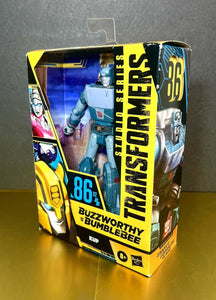 2022 Hasbro Transformers Studio Series- Buzzworthy Bumblebee - KUP Action Figure