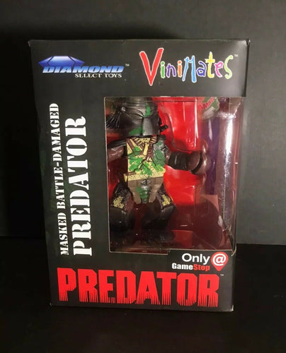 Vinimates Masked Battle-Damaged Predator Diamond Select Toys Gamestop Exclusive