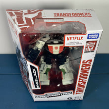 Load image into Gallery viewer, Hasbro Transformers Generations War for Cybertron Trilogy: WHEELJACK (Exclusive)